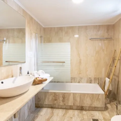 Luxe retreat greece suite pool food